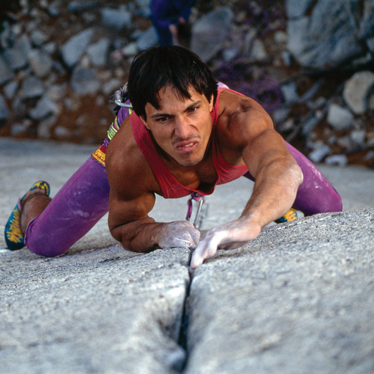Tony Yaniro infranse le regole dell’arrampicata